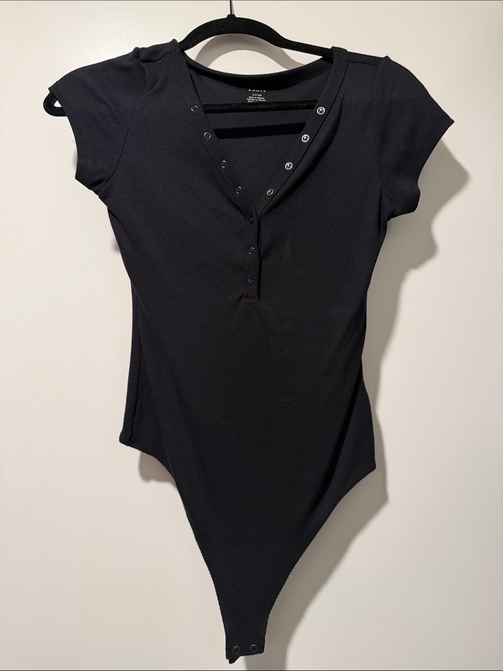 American Eagle Outfitters Black Snap-Front Short Sleeve Bodysuit